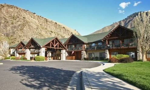 Salmon Rapids Lodge Riggins