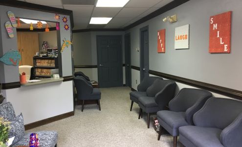 Kathy Vroom DDS Orthodontics 7027 Evergreen Ct, Annandale Virginia 22003