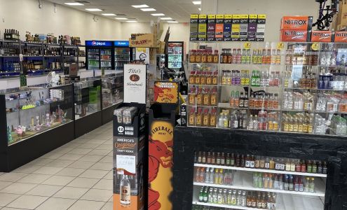 The Drunken Mushroom: Smoke Shop & Liquor Store