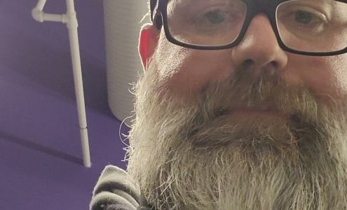 Summit Crest Plaza Center