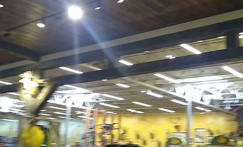 Bass Pro Shops/Cabela?s Boating Center Sunset Hills