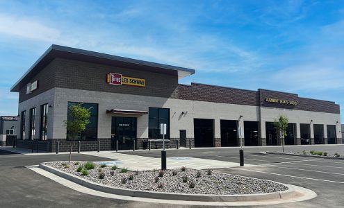 Les Schwab Tire Center