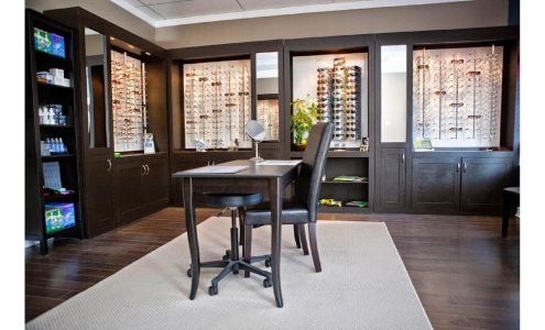 Comly Eye Care Optometry - Collingwood