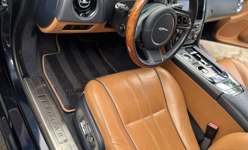 Auto Barber Detailing