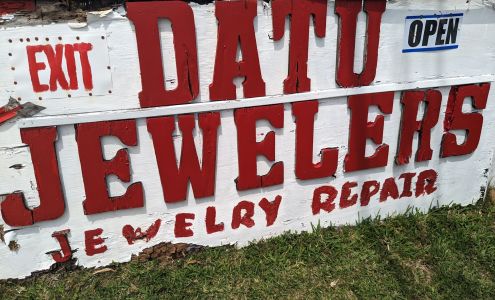 Freddie Datu Jewelers