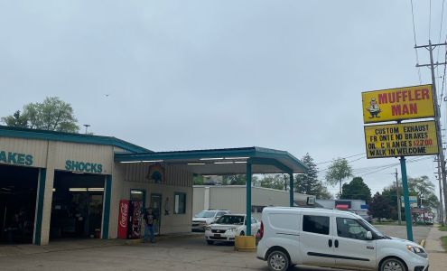 Muffler Man Greenville
