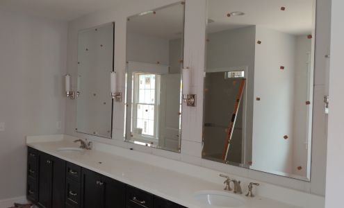 GH Glass and Mirrors