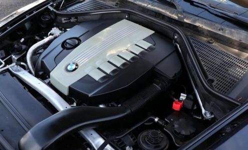 S & F Services Center