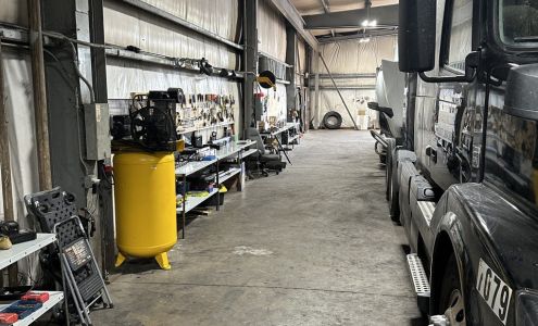 Royce Truck & Trailer Repair LLC