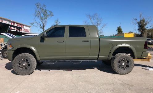 Ryan's Collision Center