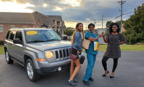 Lady Car Guru