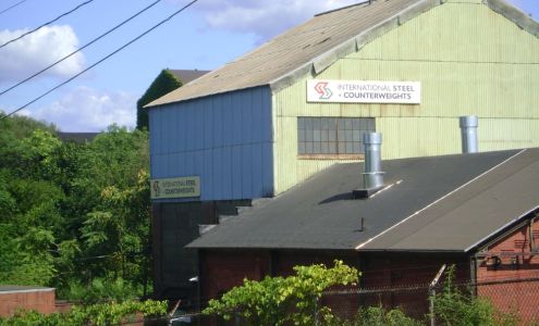 Inventive Sign and Design Mineral Ridge