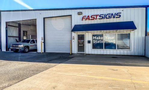 FASTSIGNS