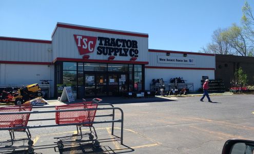Tractor Supply Newton