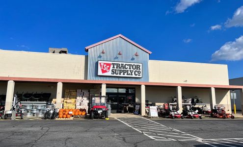 Tractor Supply Taylorsville