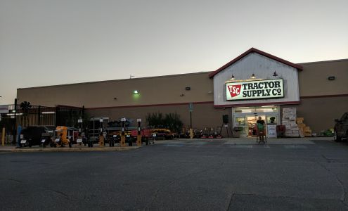 Tractor Supply Lincolnton