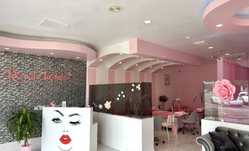 Royal Lashes 10562 Garden Grove Blvd, Garden Grove California 92843