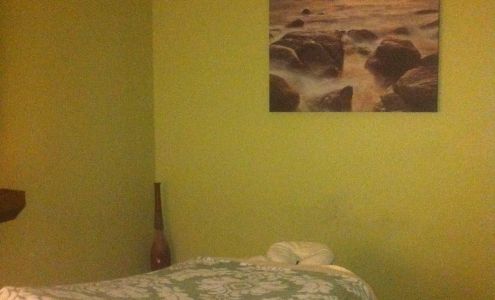 River Organic Massage 18624 Detroit Extension, Lakewood Ohio 44107