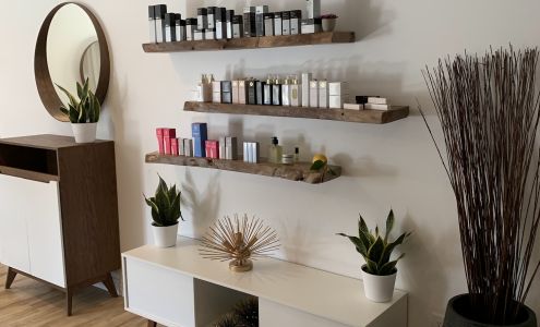 Noomi Skin Care 1731 Esplanade STE 7, Chico California 95926