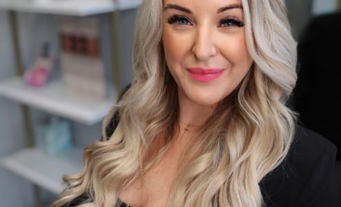 Blonde and Balayage Specialist | Angi Weiss | Salon Lofts Midtown Tampa