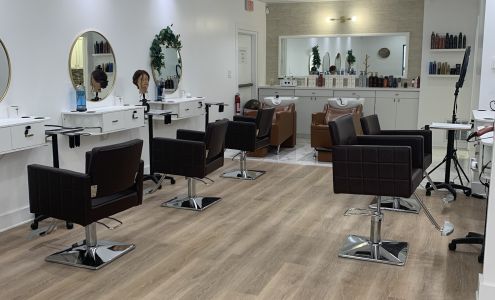 Lauren Elizabeth Salon II