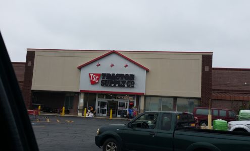 Tractor Supply Madison