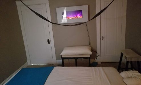 Ashiatsu STL 126 E Jefferson Ave, Kirkwood Missouri 63122