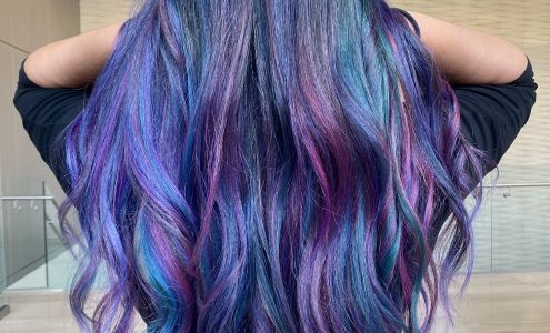 The District Hair Lounge