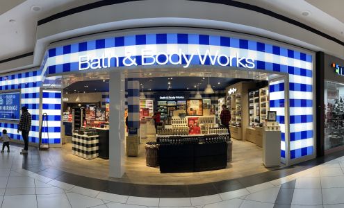 BATH & BODY WORKS