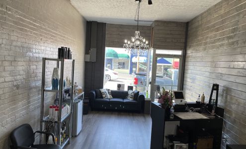 Mirror Image Salon llc 138 Tazewell St, Wytheville Virginia 24382