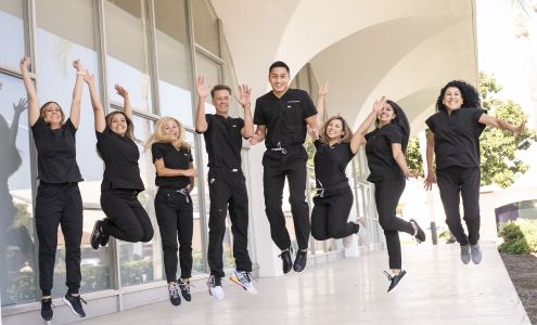 Dr. Christopher J Fotinos