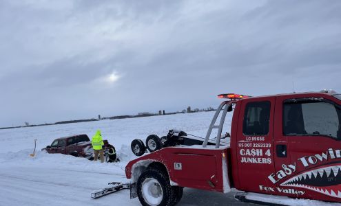 Easy Towing Fox Valley LLC