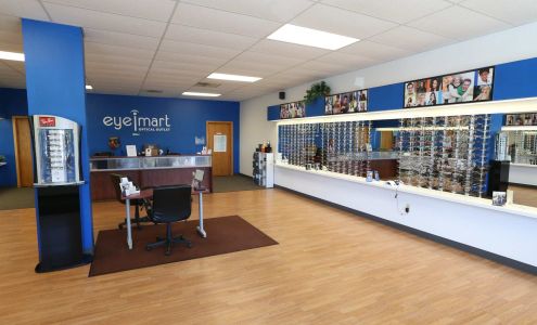 Eyemart Optical Outlet - Mason City
