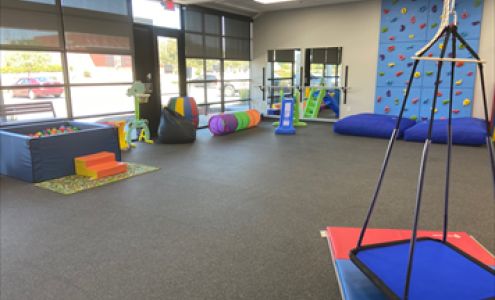 Select Kids Pediatric Therapy - Altoona Peds 3770 8th St SW Suites G & I, Altoona Iowa 50009