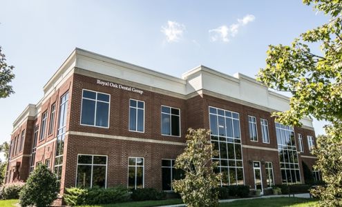Royal Oak Dental Group at Cornerstone