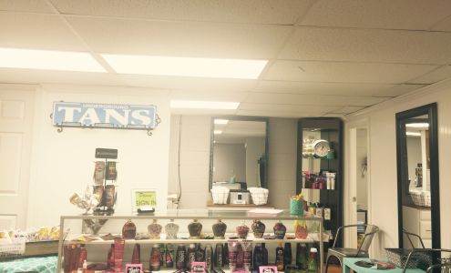 Underground Tans 750 NC-108 Suite B, Columbus North Carolina 28722