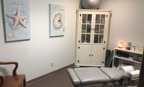 Lifequest Natural Health Care 127 South St C, Oyster Bay New York 11771