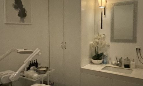 Oya Aesthetics Center