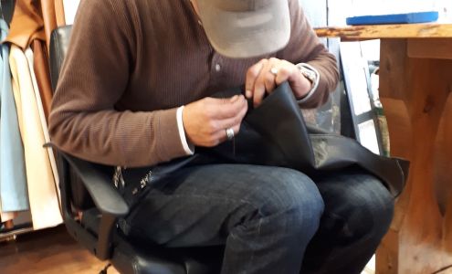 Iron Graphix Tattoo & Body Piercing