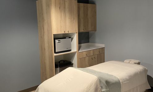 Massage Heights Dripping Springs