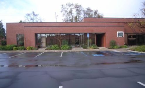 Alan Uyemura Optometry