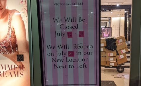 Victoria's Secret & PINK by Victoria's Secret