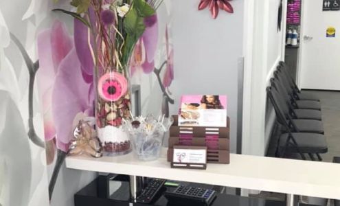 I.Fab Beauty Salon(only for ladies)