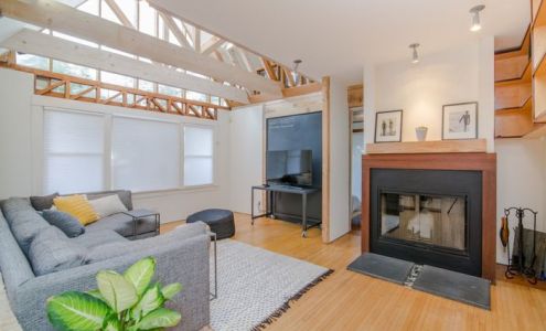 Kambi Heywood - Mortgage Broker