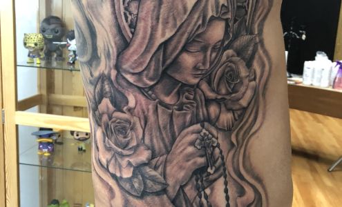 Shiv Tattoos 1425 Dundas St E #5a, Mississauga Ontario L4X 2W4