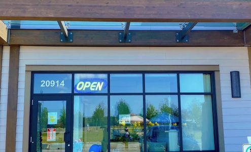 Massage Life Edmonton West - Granville Station