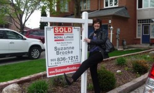 Suzanne Brooke, Real Estate Sales Representative With Royal LePage RCR Realty In Newmarket, Ontario