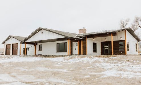 Glenn Construction 122 S Big Horn Ave, Moorcroft Wyoming 82721