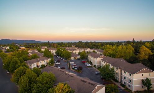 Legacy Oaks Apartments