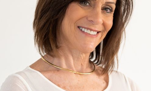 Pamela Sison, RE/MAX Crossroads Properties